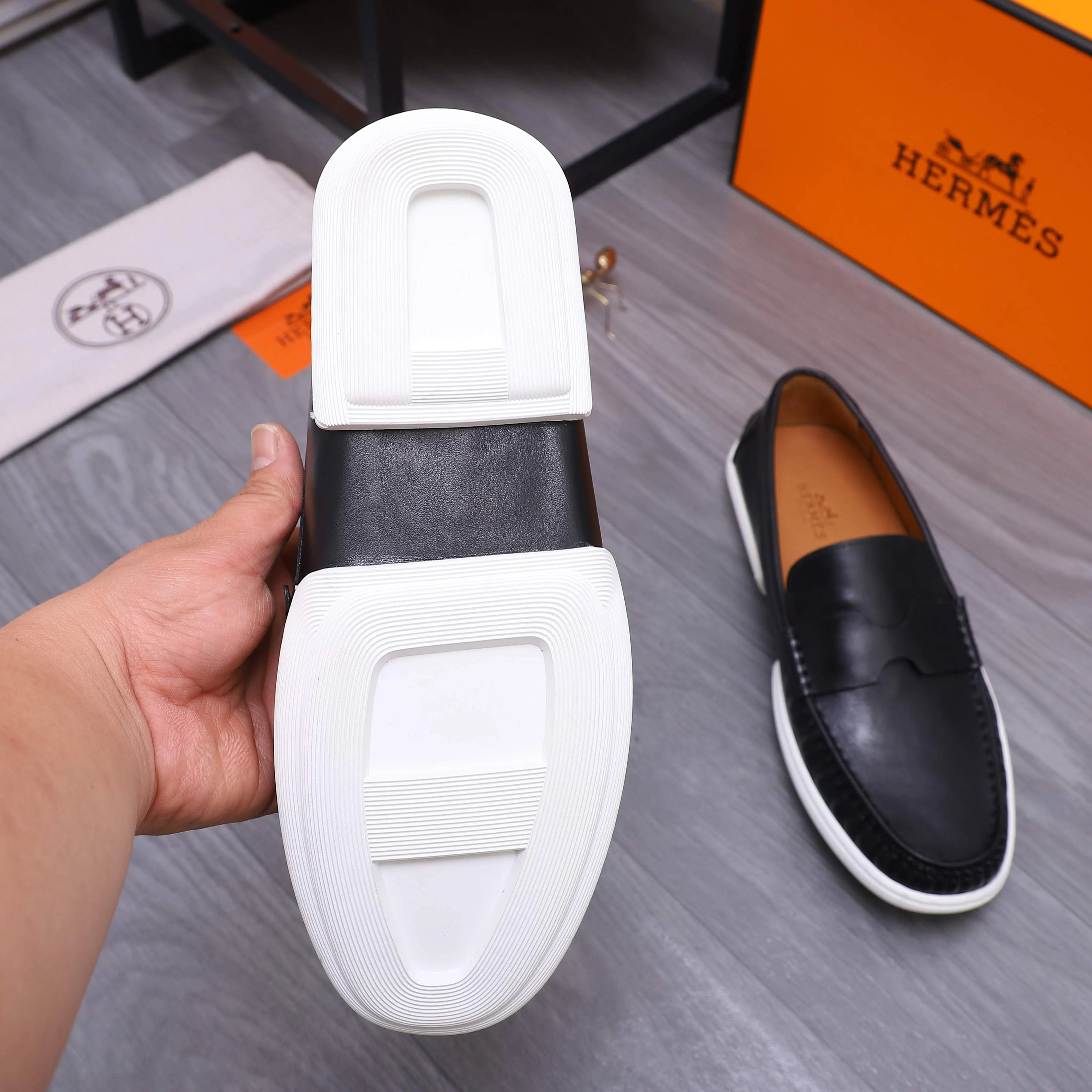 Men's shoes 💰500 Product trademark: HERMES "Hermes" casual slip-on leather shoes Regular size: 38-46 (45.46 custom-made, non-refundable) Product materials: Selected high-quality cowhide upper, cowhide lining, original outsole